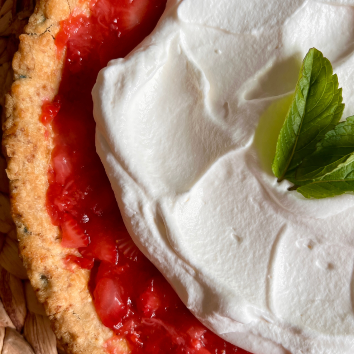 Best Amish Fresh Strawberry Pie Recipe (Without Jello)